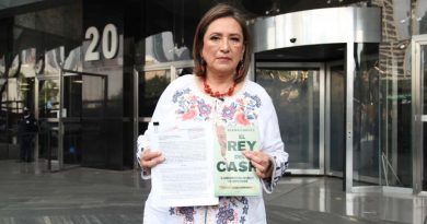 Presenta Xóchitl Gálvez denuncia por hechos contenidos en libro “El Rey del Cash”