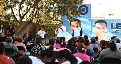 LEO MONTAÑEZ PRESENTA PROPUESTAS EN GUADALUPE PERALTA Y SOLIDARIDAD I