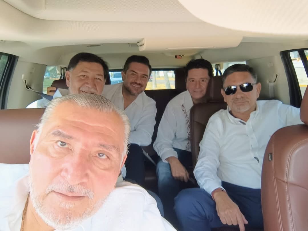 FERNANDEZ NOROÑA PRESUME FOTO EN APOYO A MIGUELÁNGEL YUNES MÁRQUEZ: «NO ESTAS SÓLO»