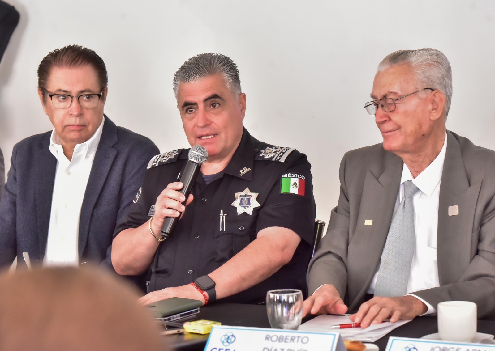 👮♂️ #Seguridad| MARTINEZ ROMO PRESENTA AVANCES DE SEGURIDAD ANTE EMPRESARIOS DE AGUASCALIENTES