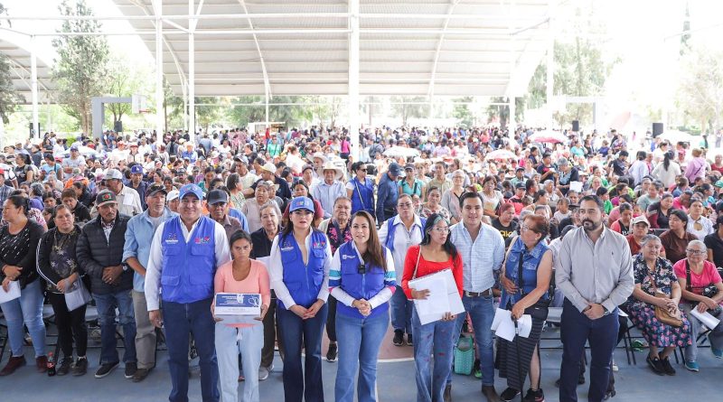 🛤TERE JIMÉNEZ ENTREGA APOYOS AL CAMPO Y A FAMILIAS VULNERABLES EN AGUASCALIENTES