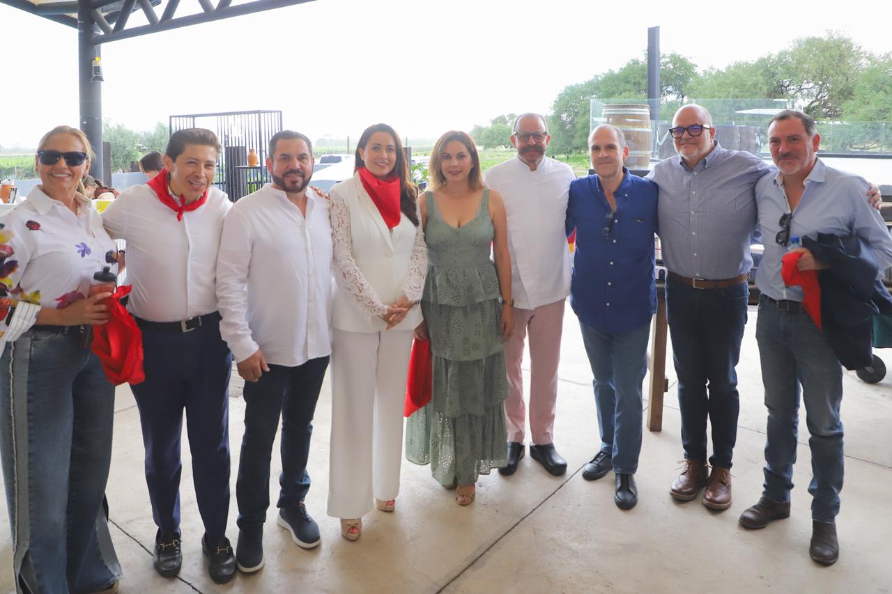 🍾🐂#AGUASCALIENTES APUESTA POR SUS TRADICIONES; REALIZAN ENCUENTRO GASTRONÓMICO QUE UNE TAUROMAQUIA, VINO Y TURISMO